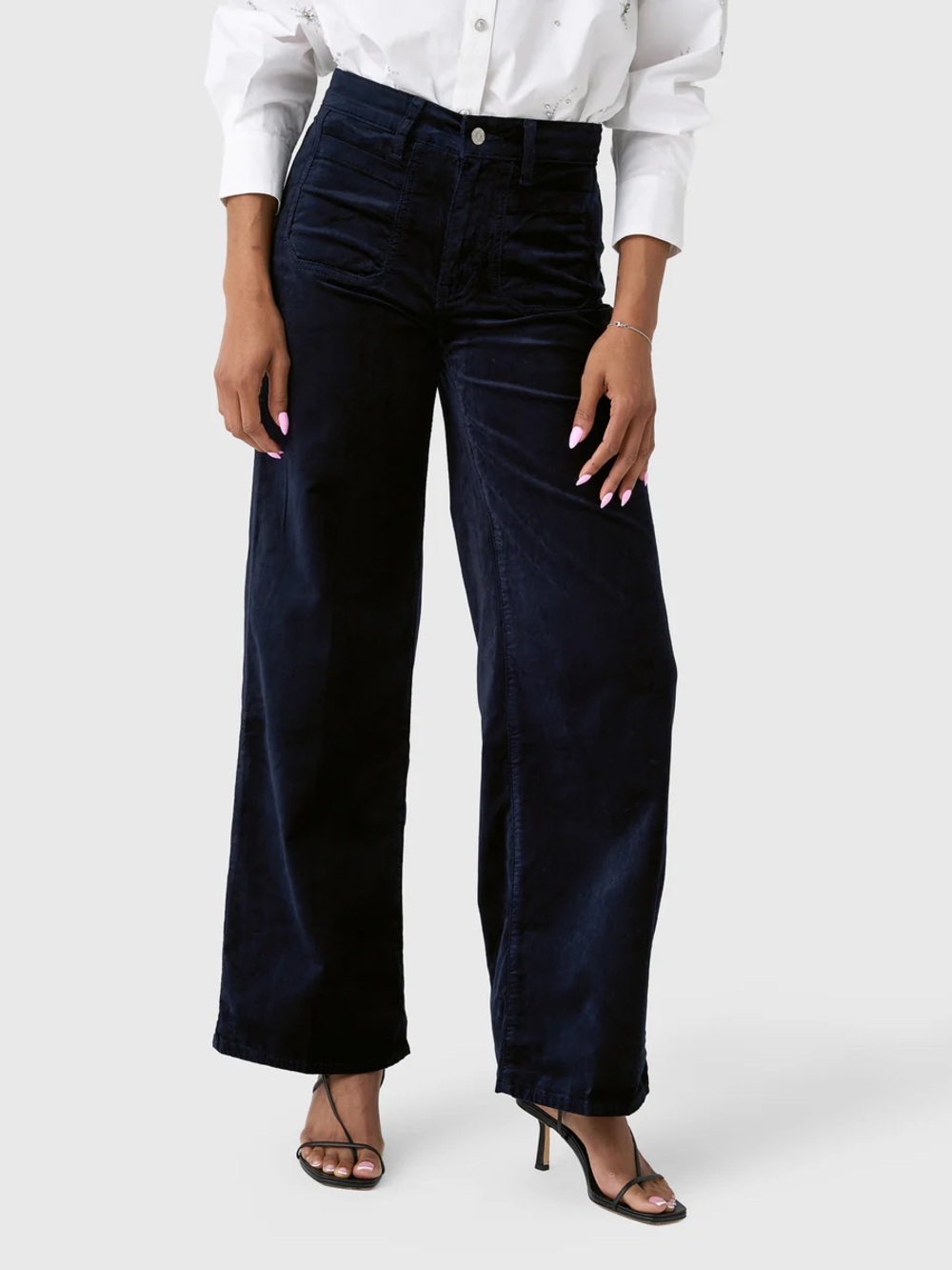 NWT Frame Le-Slim Palazzo Modernest Pocket Jean in Navy Velvet Size 26